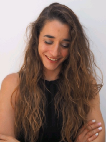 Lola Garau